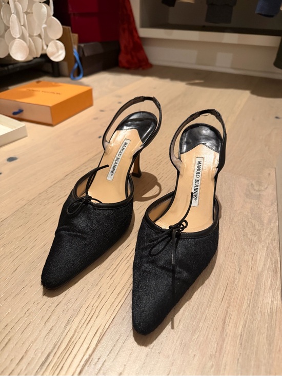 Manolo Blahnik Shoes - Manolo Blahnik Black Pointed Slingback Heels with Bow